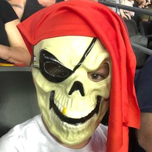 Meet your Posher, Louis